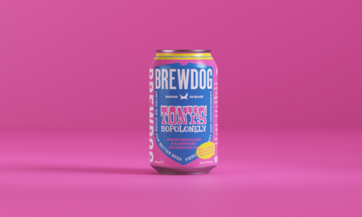 Tonys IPA bier van Brewdog blikje met roze achtergrond